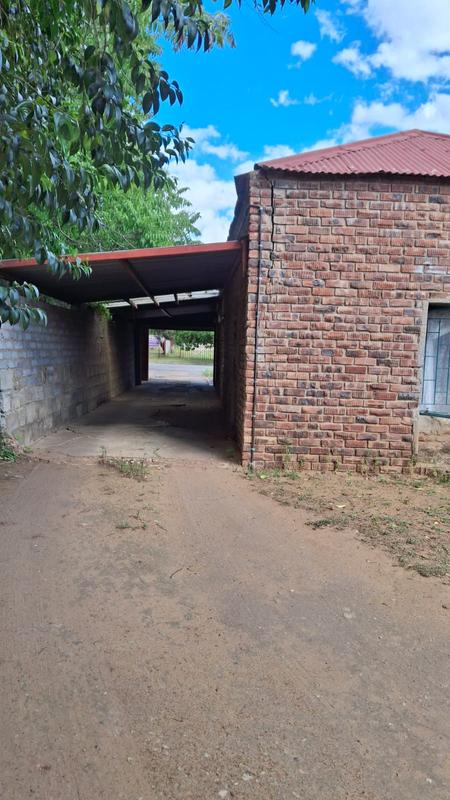 5 Bedroom Property for Sale in Bothaville Free State